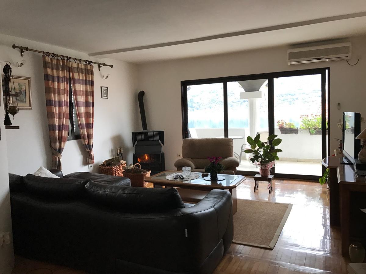 Apartment Jovana Kotor Dış mekan fotoğraf